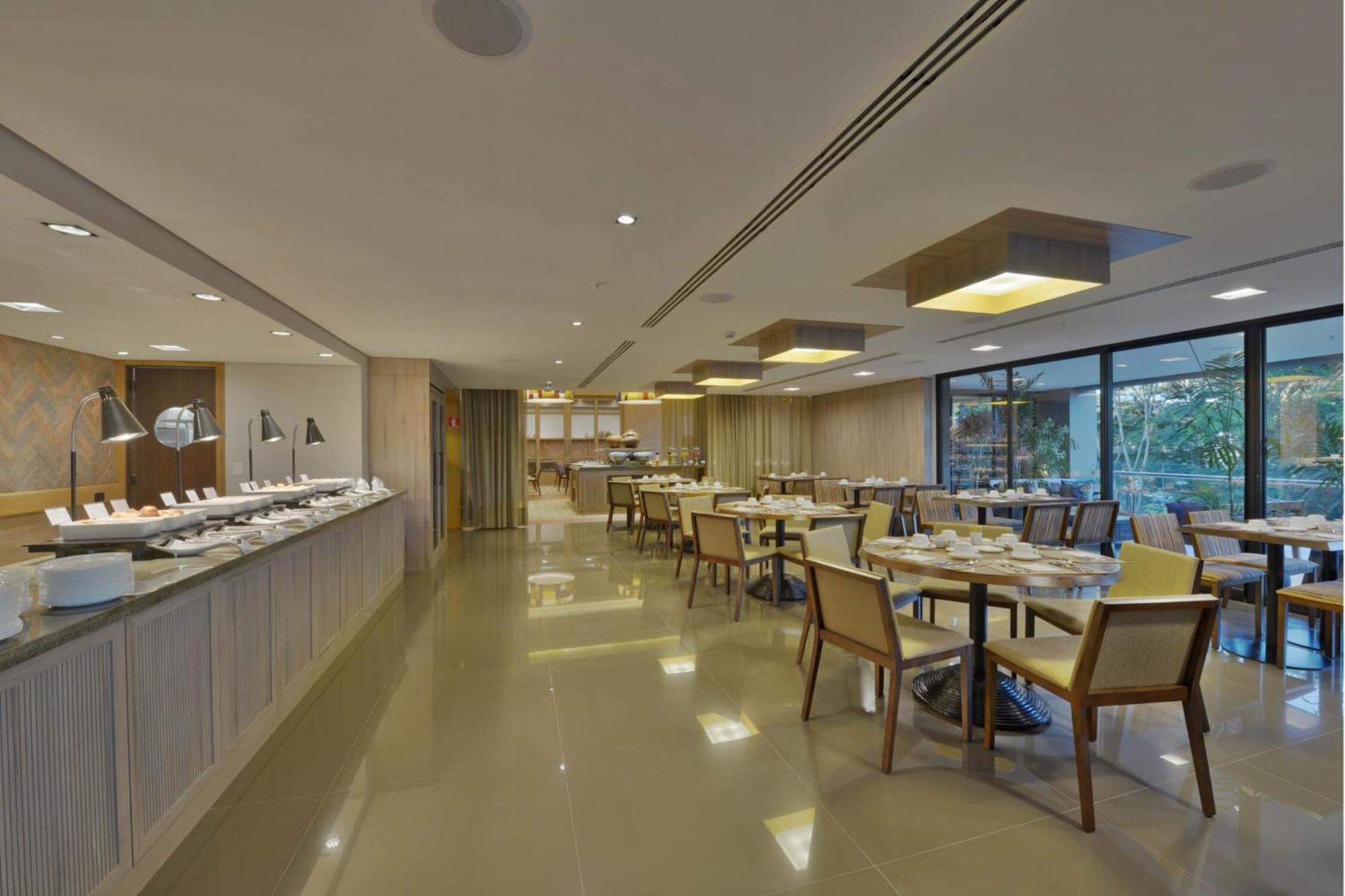 Deville Prime Campo Grande カンポ・グランデ エクステリア 写真 The restaurant