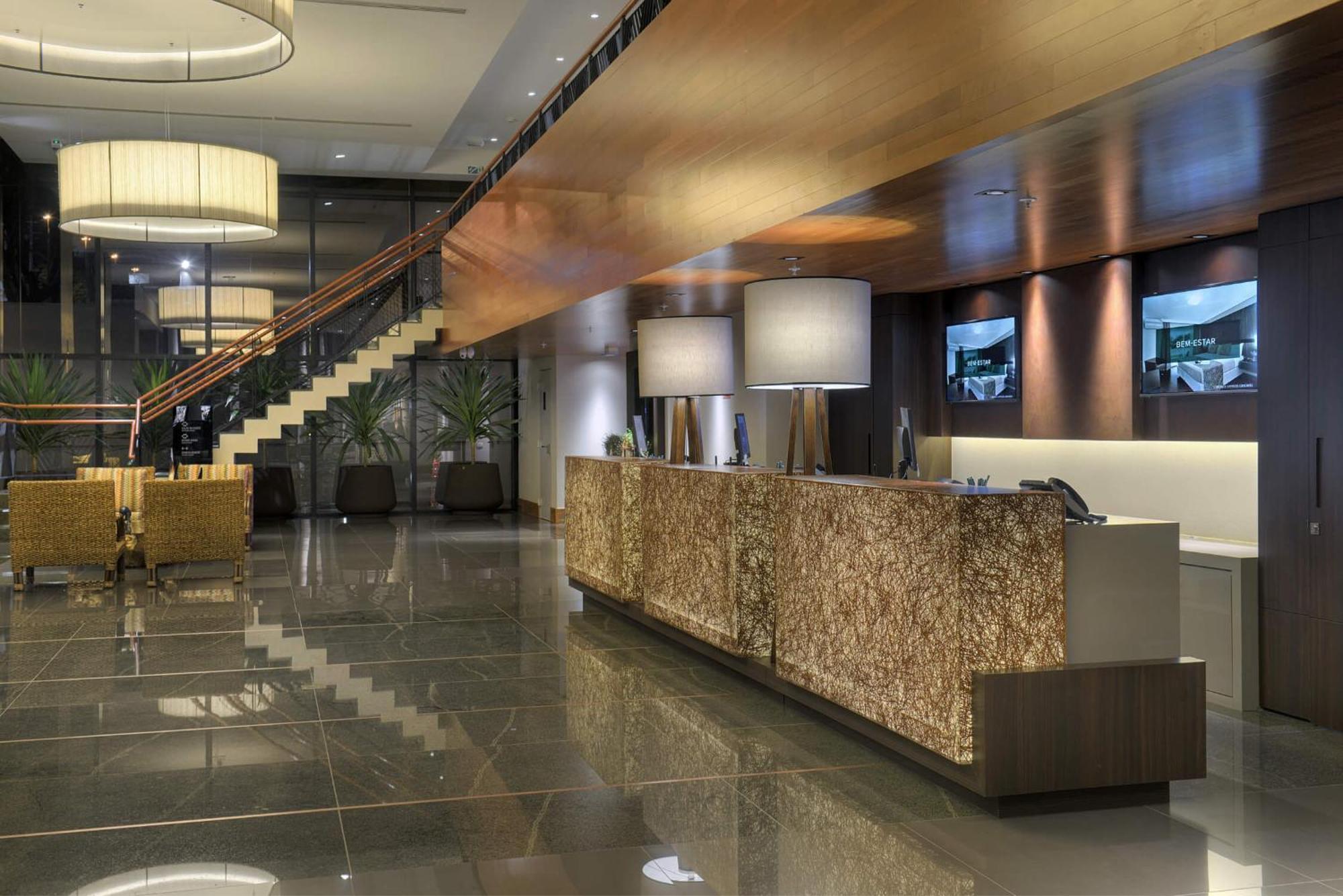 Deville Prime Campo Grande カンポ・グランデ エクステリア 写真 The lobby of the hotel
